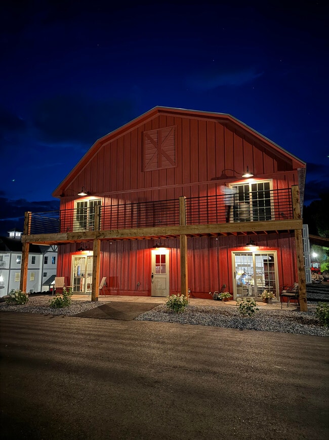 Stable Ridge Apartments