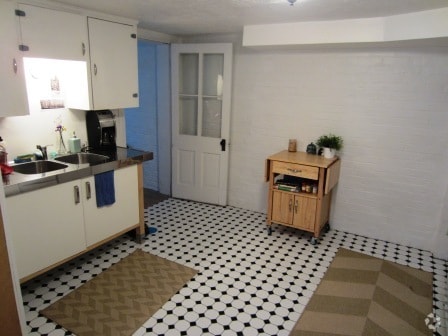 Building Photo - 135 F St Unit 135 F St DN Rental
