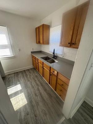 Photo - 1807 E Walnut St
