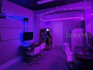 Photo - 1589 Flange Dr