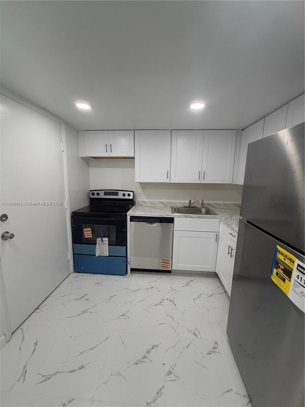 Photo - 36 Island Ave