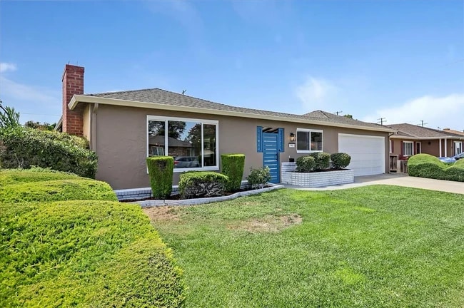 Building Photo - 992 Fairfield Ave