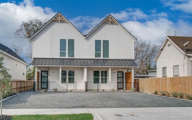 Building Photo - 1815 McKee St Unit C