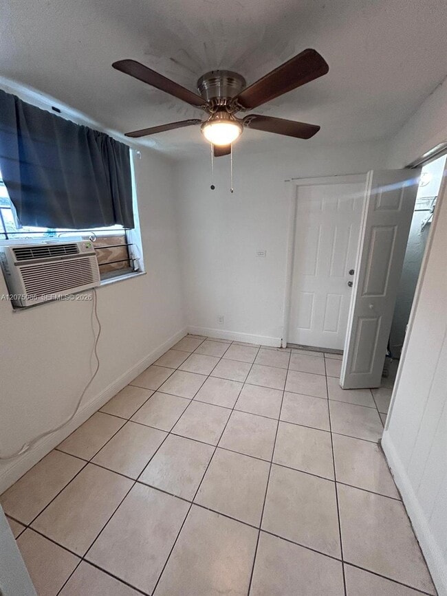 Photo - 5727 Fletcher St Unit B