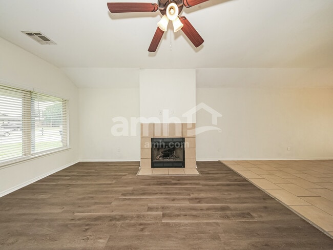 Photo - 1608 Ginger Ave