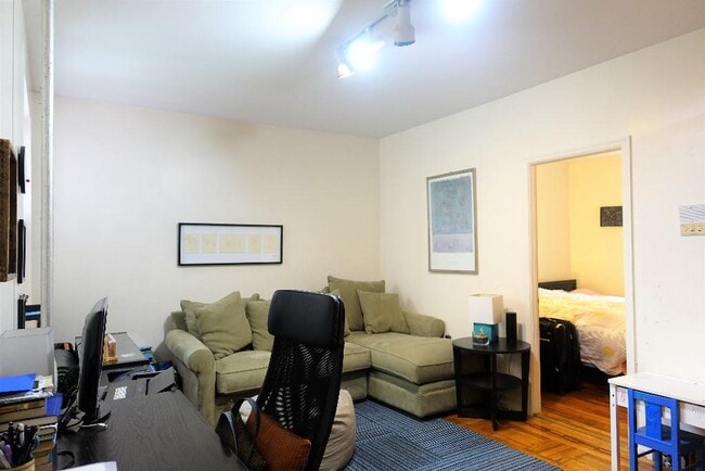 Photo - 86 Haven Ave Apartamento Unidad 41
