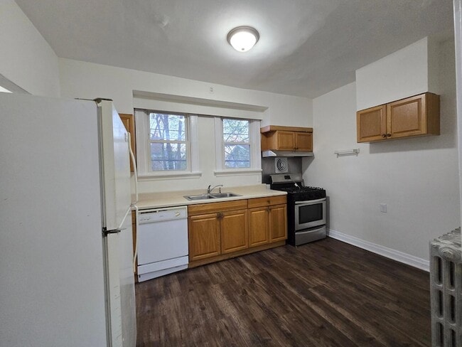 Photo - 10 Lawndale St Unit 2