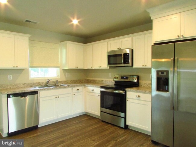 Photo - 29086 St Thomas Blvd