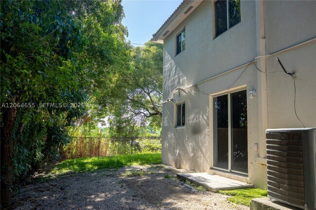 1240 SE 31st Ct Unit 106-32