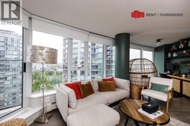 Photo - 689 Abbott St Unit 2202