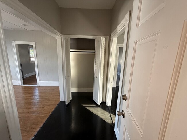 Photo - 184 Laurel St Unit 2