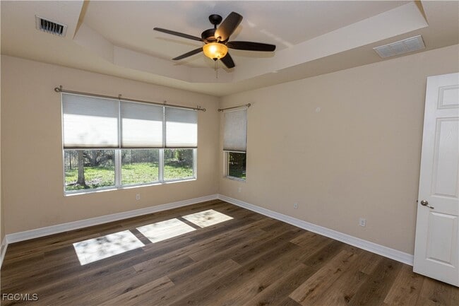 Building Photo - 11091 Sparkleberry Dr Rental