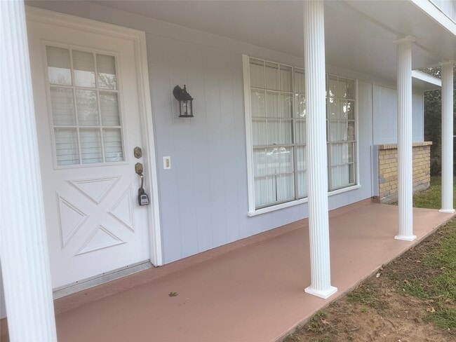 Photo - 18074 Glenledi Dr