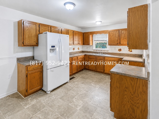 Photo - 1416 Woodward Rd