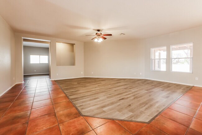 Photo - 10833 S Camino San Clemente