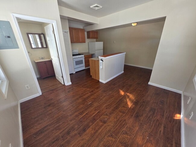 Photo - 2 Bedroom Apartment - Loch Sheldrake Unit 6