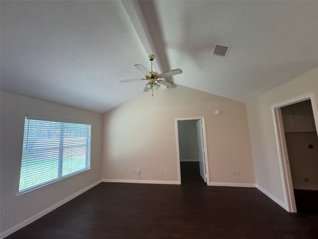 Building Photo - 16310 Long Valley Ct