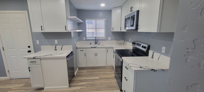 Photo - 4525 Ardmore Ave