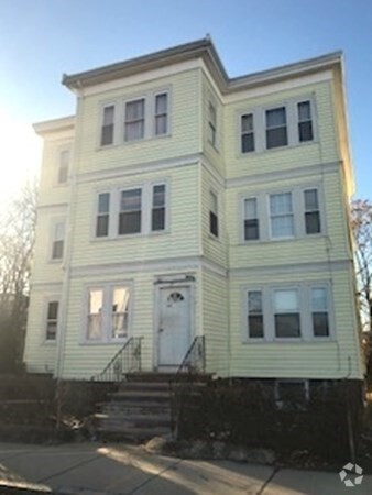 Building Photo - 15 Ashton St Unit 1 Rental