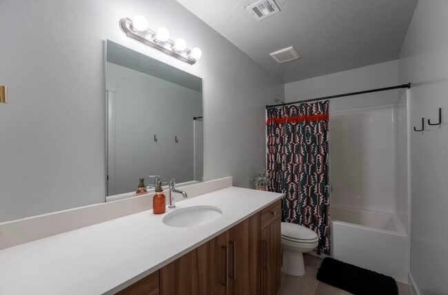 Photo - 6020 Ersa Ln