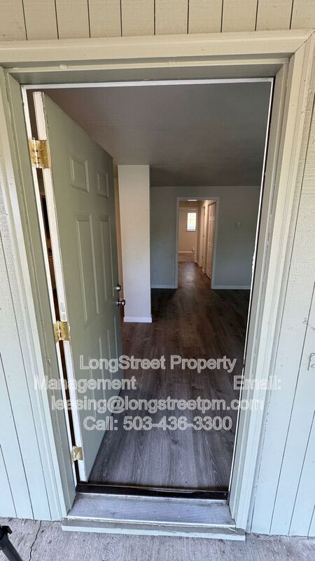 Photo - 329 SW 10th St