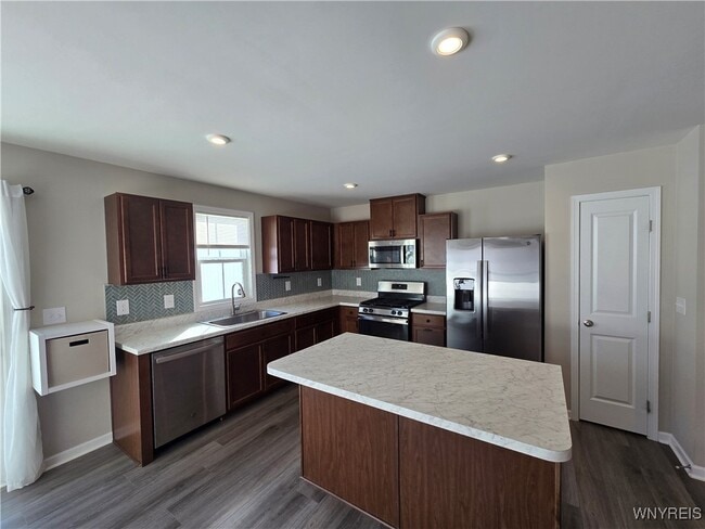 Photo - 113 South Dr