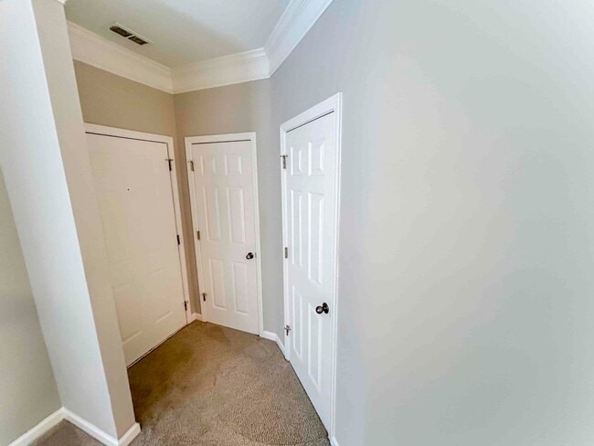 Photo - Fantastic 3 BR/2.5 BA Townhome in Marietta!