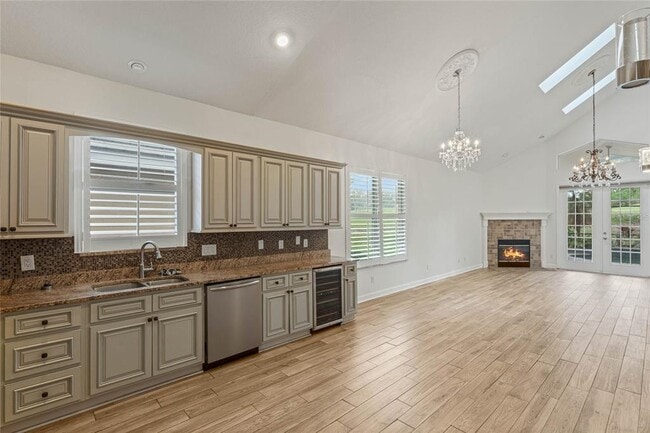 Photo - 7284 Hawksnest Blvd