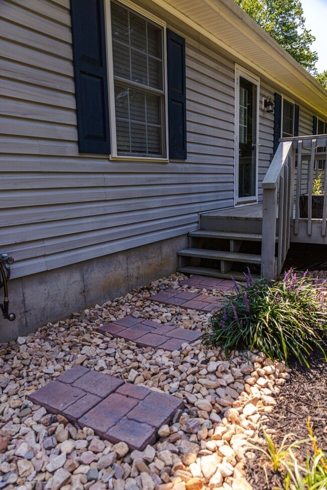 Photo - New Listing!