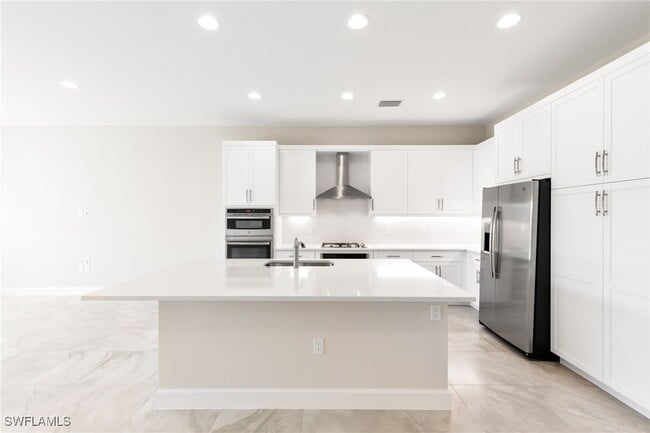 Photo - 21041 Teak Tree Ter