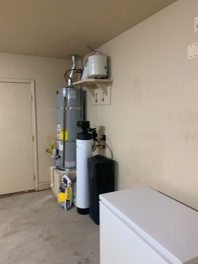 Photo - 11707 E 28th Pl