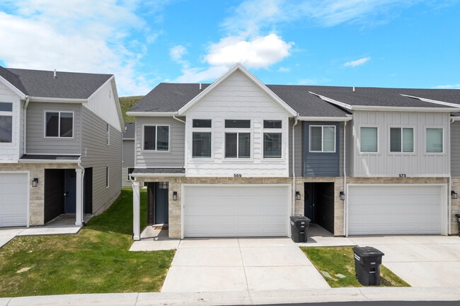 Photo - 569 N Richland Valley St