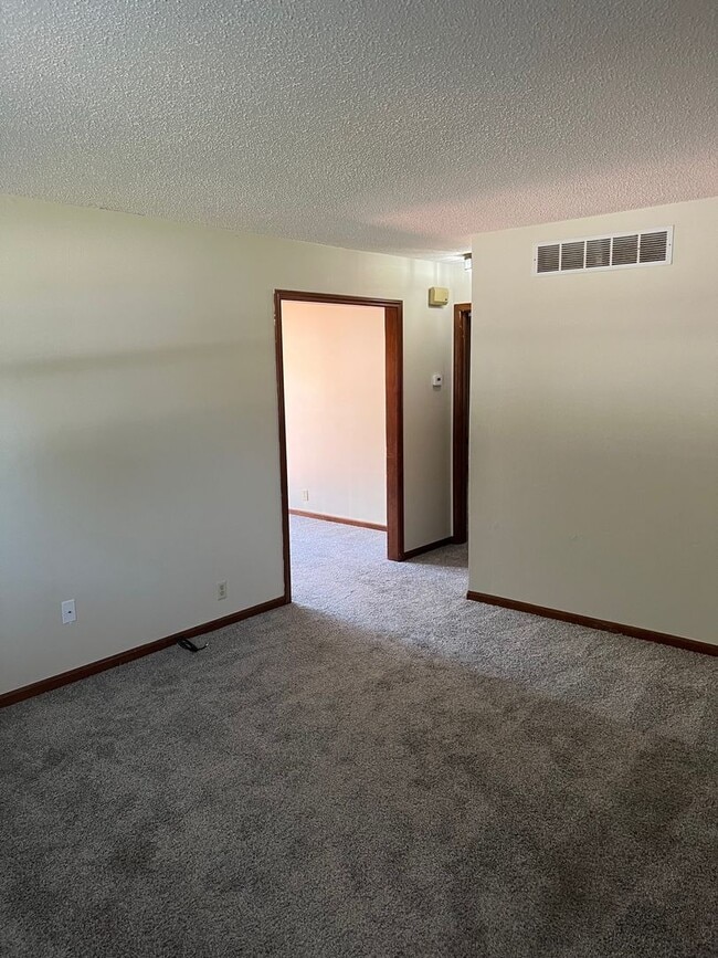 Photo - 130 SE 235th Rd Unit #1