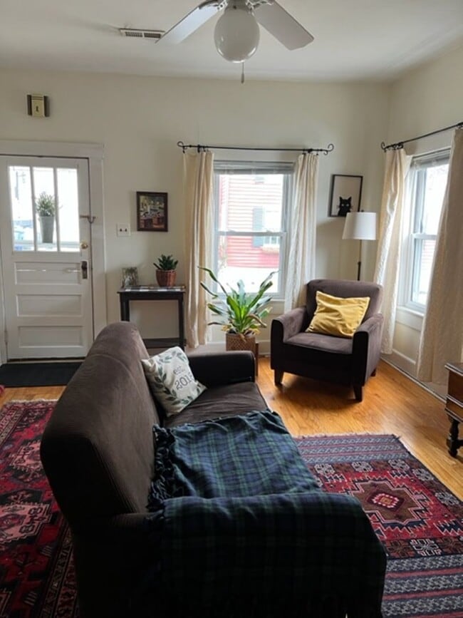 Photo - Bungalow in Downtown Lexington