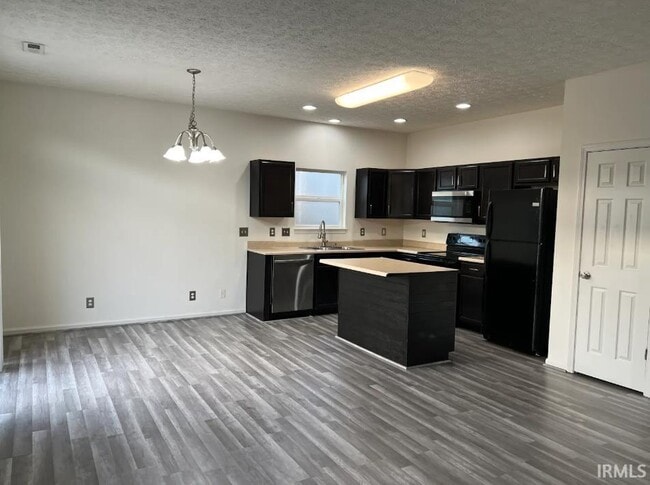 4696 Nathan St
