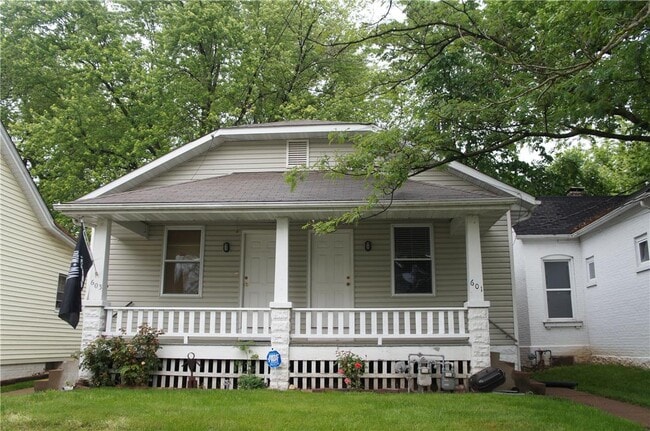 Building Photo - 603 W Lincoln St