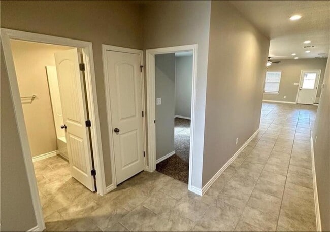 Photo - 7742 Lariat Toss Dr