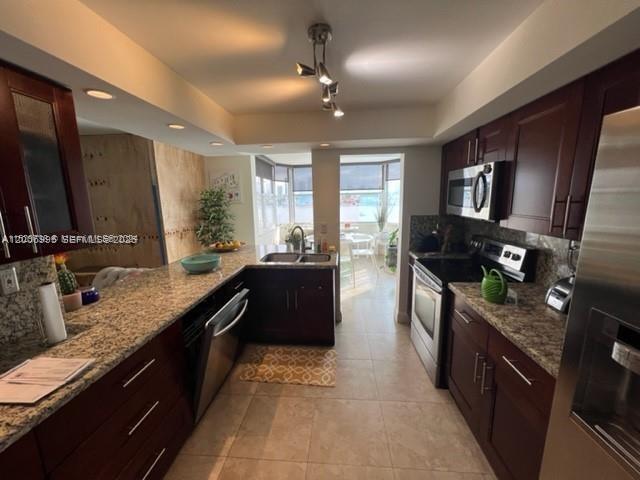 Photo - 16570 NE 26th Ave Unit 4A