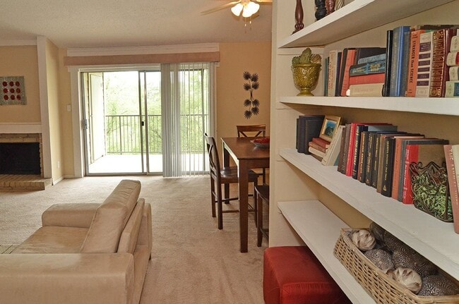 7630 Wood Hollow Dr Unit 135