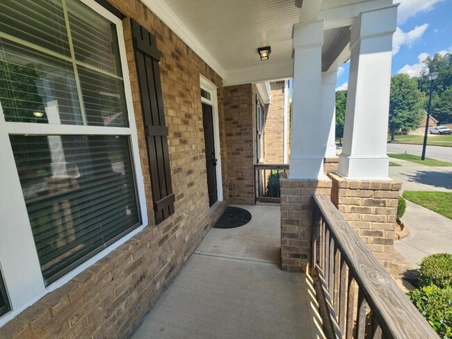 Photo - 2740 Blake Towers Ln