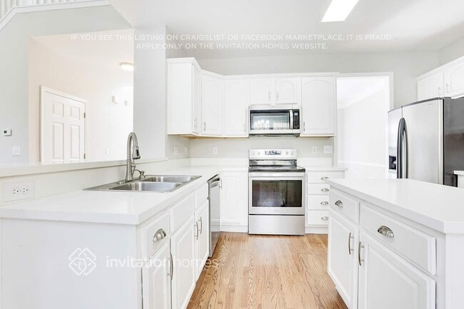 Photo - 1413 Amberton Way
