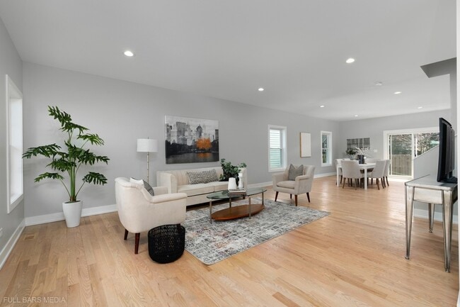 4019 Faith Ln