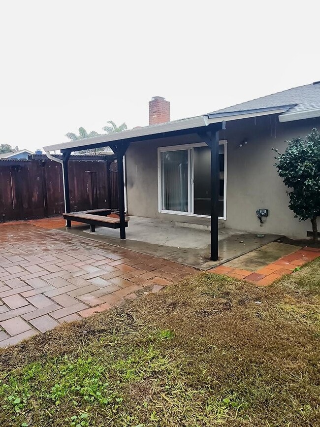 Photo - 917 Huntington Dr