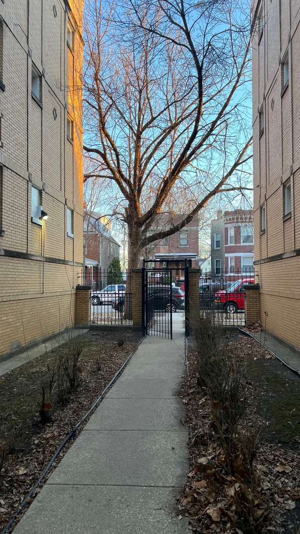 Photo - 4140 W Kamerling Ave