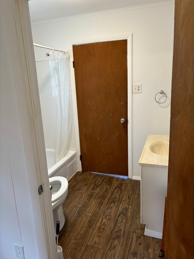 Building Photo - 2015 M St Rental