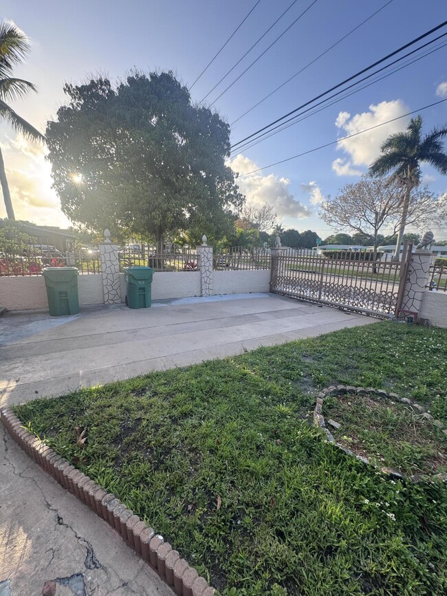 Photo - 1440 NW 183rd St