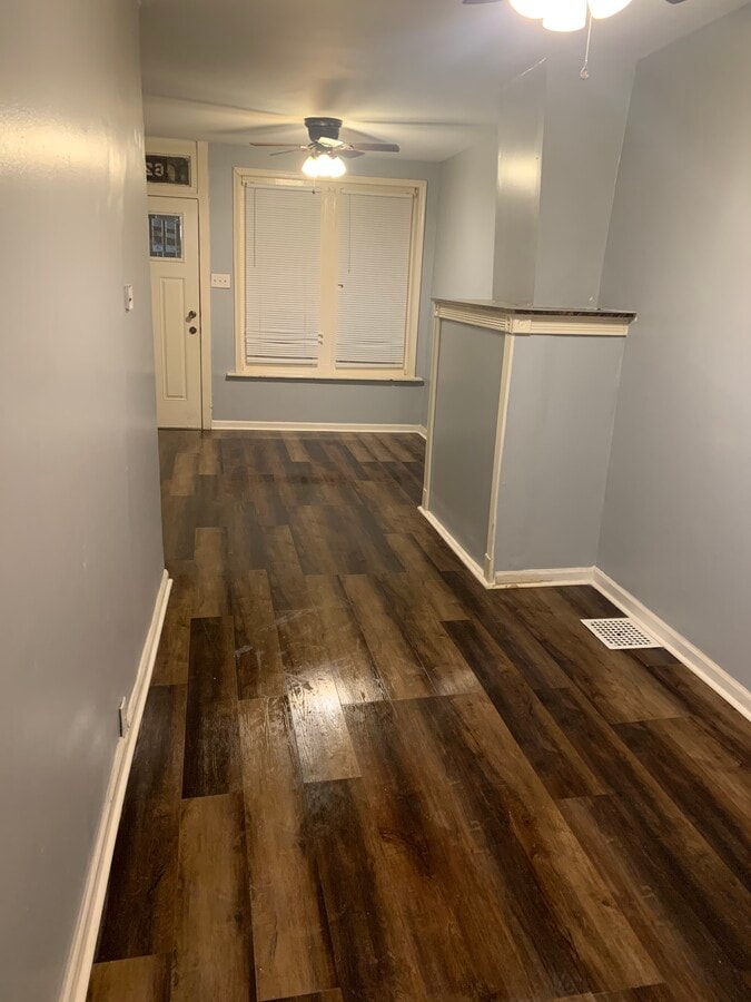 Photo - 627 Locust St