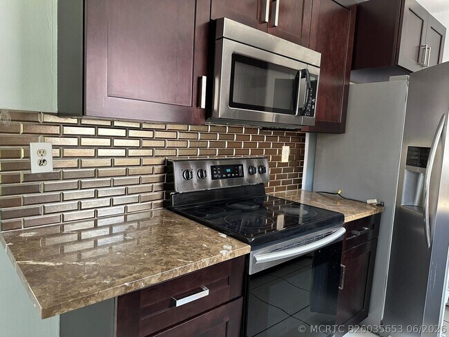 Photo - 1705 Adams St Unit 1705