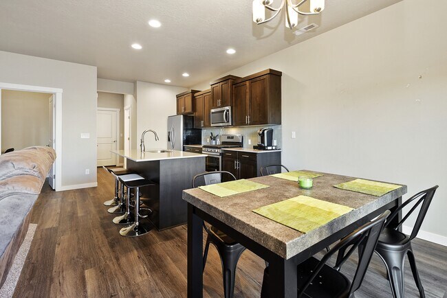 Photo - 4192 E Esperanto St