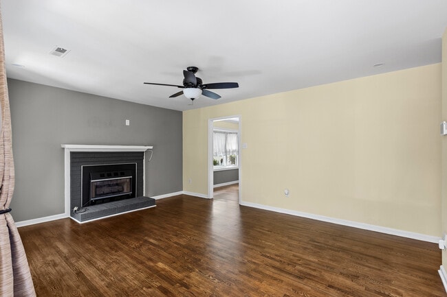 Photo - 10112 Post Horn Dr